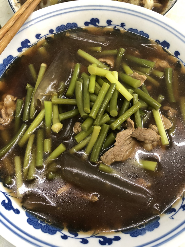 最爱汤菜—粉皮㸆肉的做法