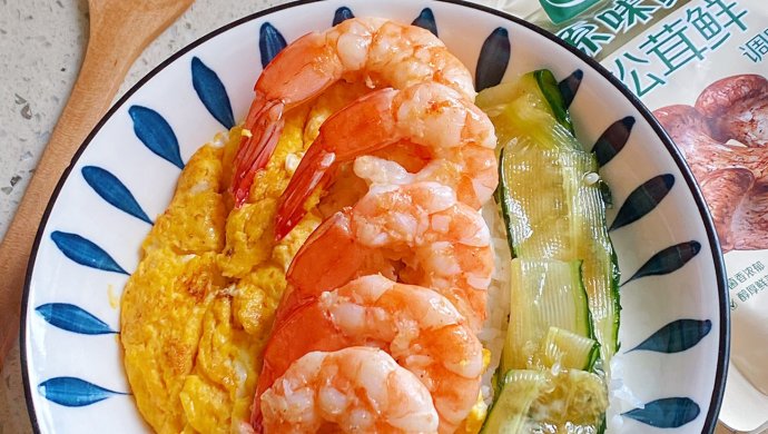 鲜虾仁滑蛋饭