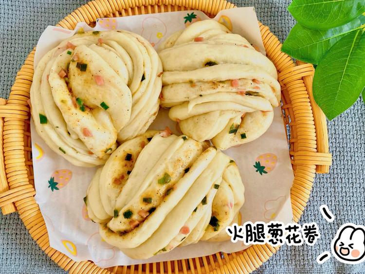 火腿葱花卷的做法