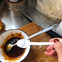 特简单又好吃的蒜蓉辣椒酱烤鳕鱼的做法图解4