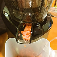 朝霞映—胡萝卜苹果汁的做法图解8
