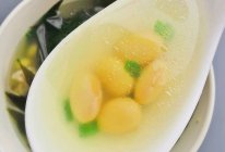 海带黄豆排骨汤，营养丰富，清甜鲜美的做法
