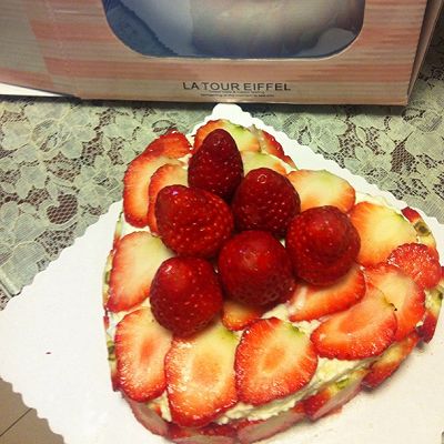 草莓心形芝士蛋糕