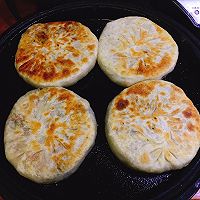 鸡蛋虾皮蔬菜馅饼的做法图解13
