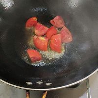 番茄炒面条的做法图解5