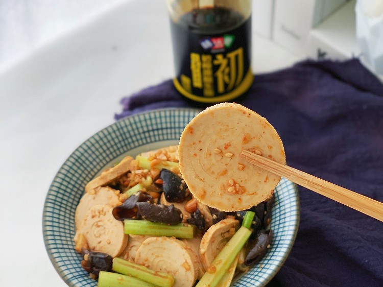夏季开胃凉拌菜-素鸡大拼盘的做法
