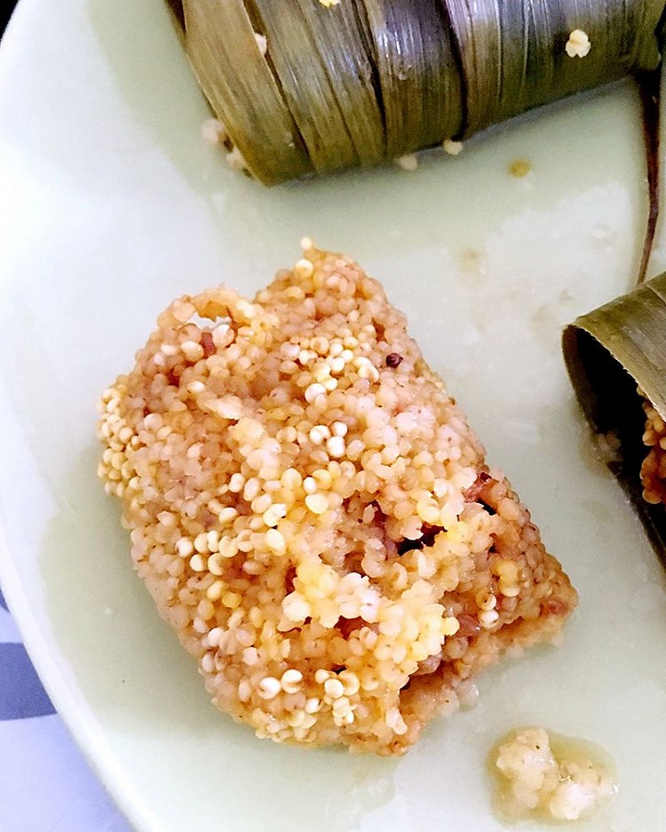 棕香小米排骨的做法