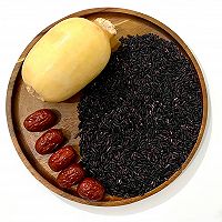 #感恩节为TA做顿饭#紫米糖藕粥的做法图解1