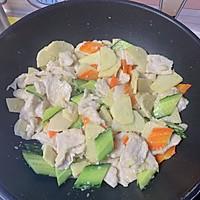#东古家味美食#减脂菜减肥菜 当季时蔬 冬笋滑溜鸡片的做法图解8