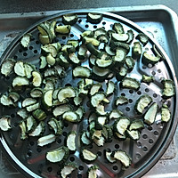 腌黄瓜（夏天开胃凉菜）的做法图解2