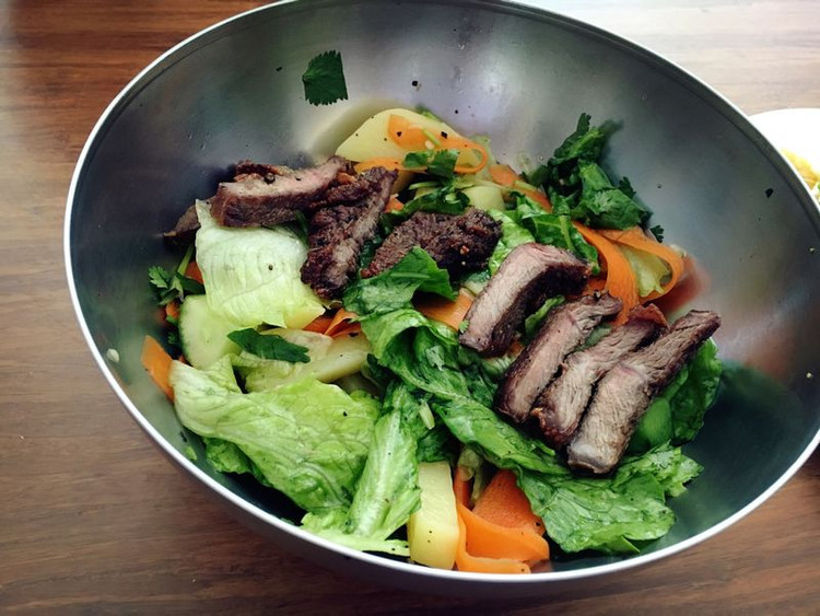 辣味牛肉沙拉的做法