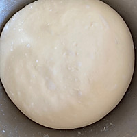 奶香炼乳面包卷的做法图解2