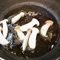 柠香牛排佐烤肠时蔬菌菇的做法图解8