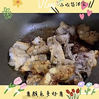 #以美食的名义说爱她#土豆香菇烧排骨的做法图解4