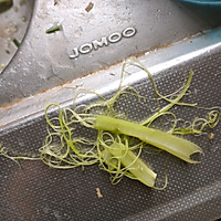 臭干炒芹菜的做法图解2