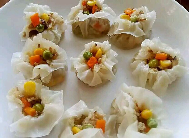 李孃孃爱厨房之一一糯米烧麦(饺子皮版)的做法