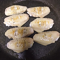 吮指三汁焖鸡的做法图解5