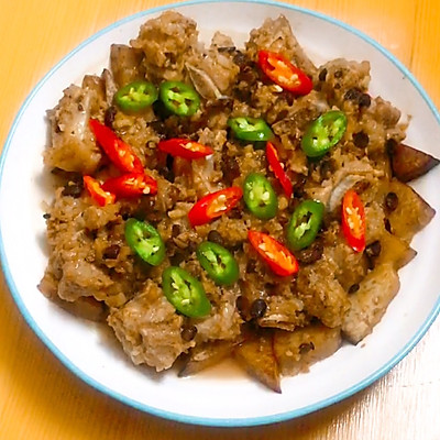 豉汁排骨蒸芋头