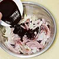 【韩式辣酱炒鱿鱼须】----简单传统的韩式海鲜菜的做法图解4