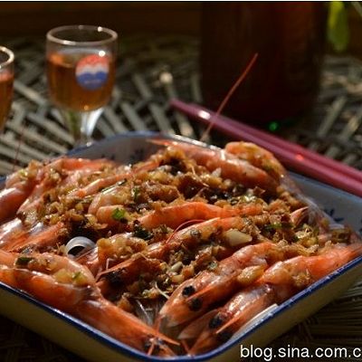 请客上台盘的菜———开背虾蒸粉丝