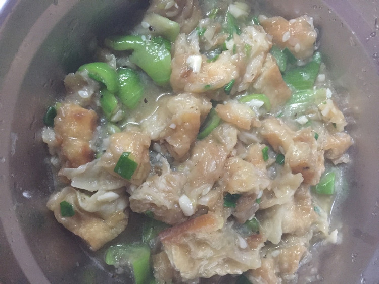丝瓜油条的做法