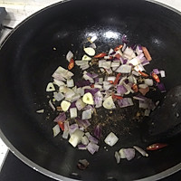 减脂日常~茄汁虾仁意面的做法图解4