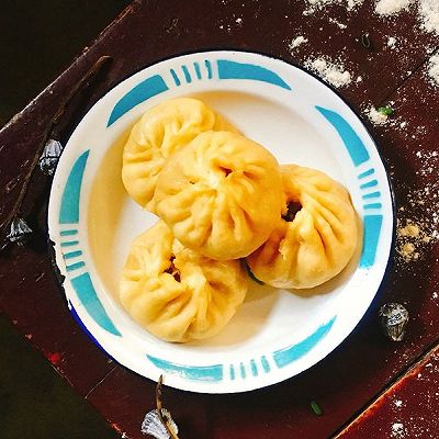 香葱肉包子
