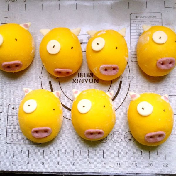 蔬菜卡通奶黄包