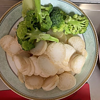 杏鲍菇和西兰花的做法图解1