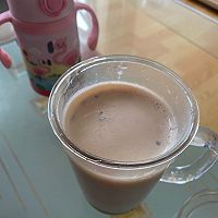 家庭版简单自制焦糖奶茶的做法图解4