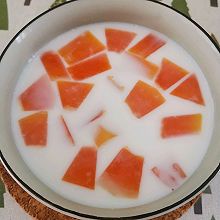 青木瓜炖牛奶