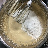 椰林飘香迷你戚风 #长帝烘焙节#的做法图解7