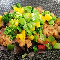 七彩时蔬黑椒鸡的做法图解8
