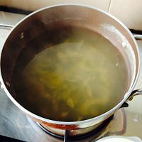 腰片菠菜浆膜汤的做法图解4