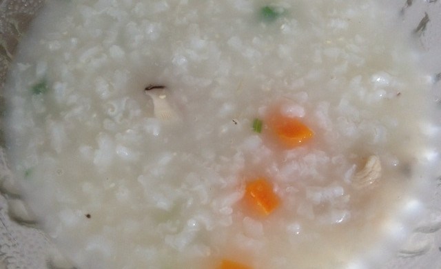 香菇鸡肉粥