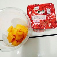 芒果沙拉·芒果酸奶杯的做法图解3