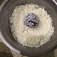 紫薯豆沙糯米丸子的做法图解4