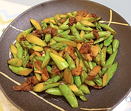 芦笋炒肉片的做法