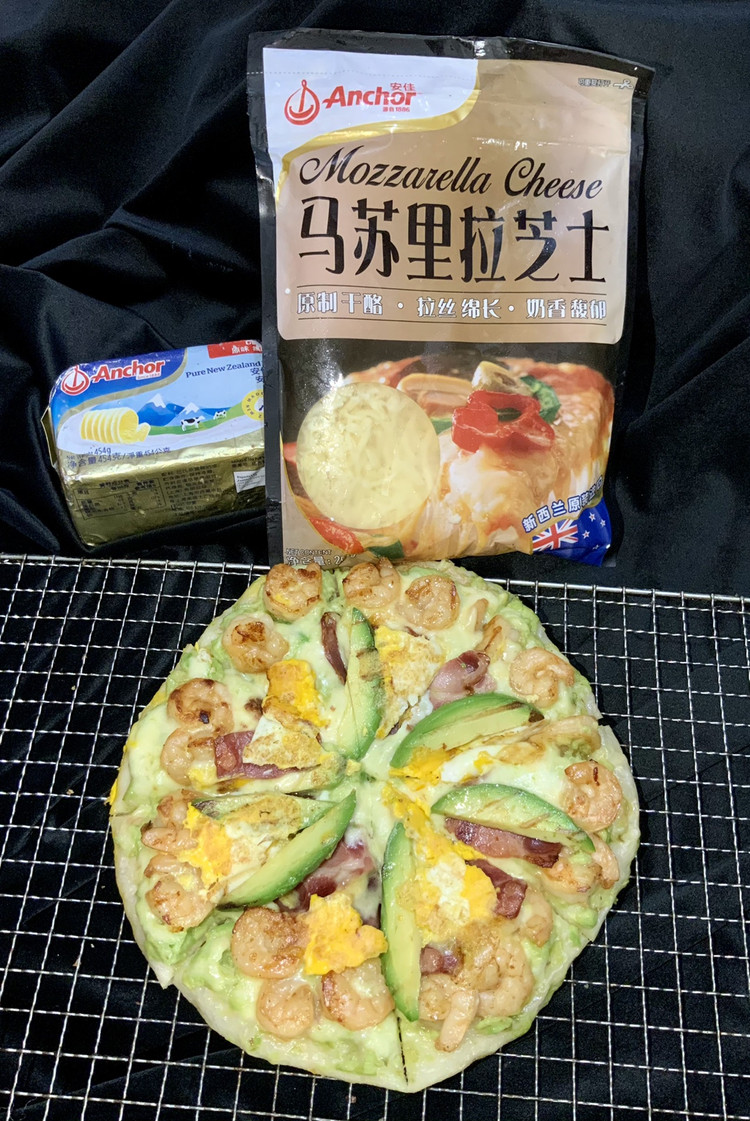 牛油果大虾披萨(电饼铛版)的做法