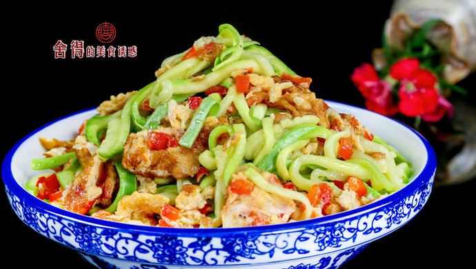 味美爽脆的【笋瓜炒鸡蛋】怎样做？