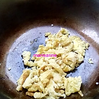 黄瓜火腿肠炒鸡蛋的做法图解6