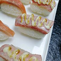 三文鱼握寿司的做法图解9