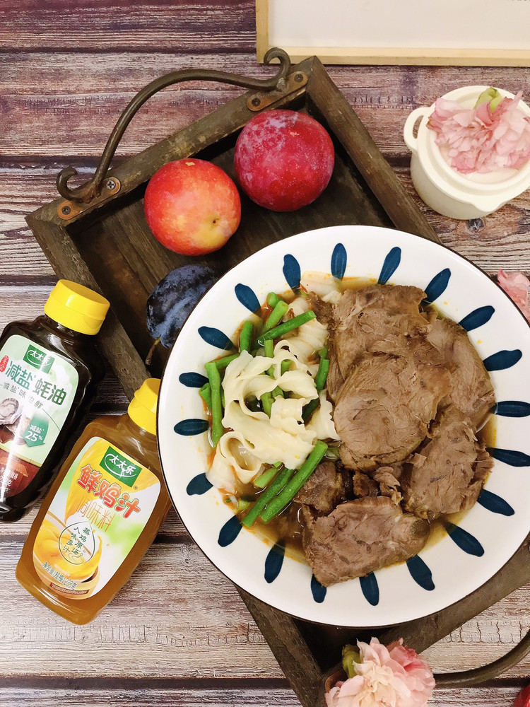 牛肉刀削面的做法