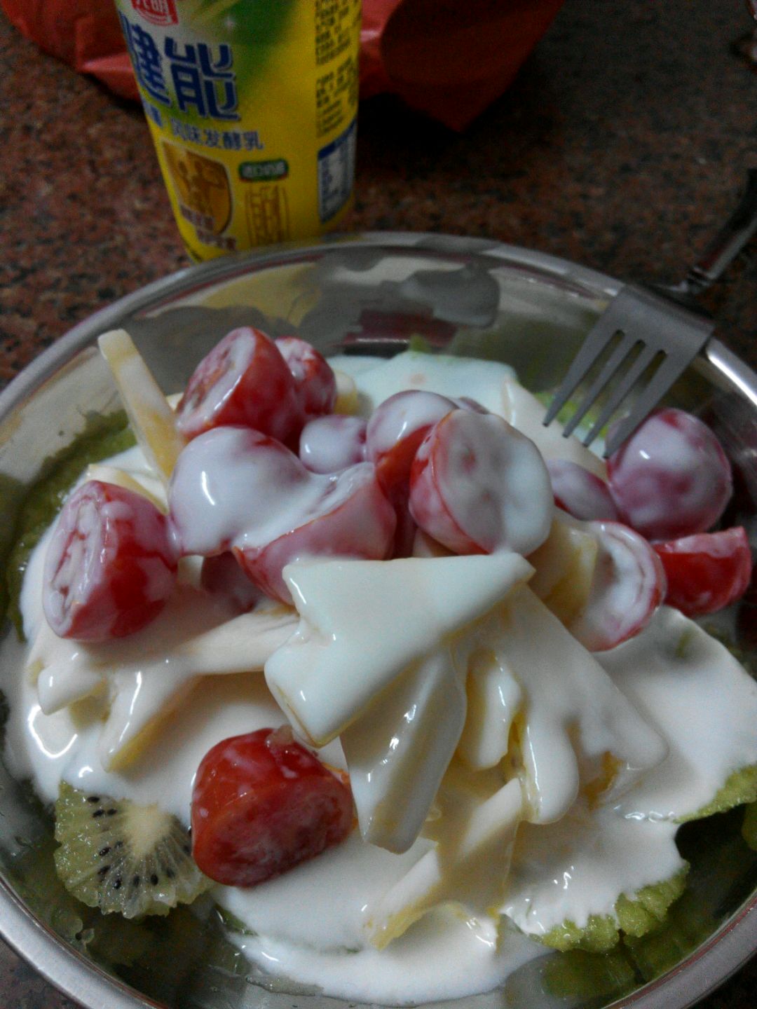 酸奶水果沙拉,酸奶水果沙拉的家常做法 - 美食杰酸奶水果沙拉做法大全