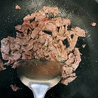 洋葱牛肉的做法图解2