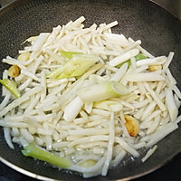 #万物皆可搭#豆皮笋丝炒牛肉的做法图解10