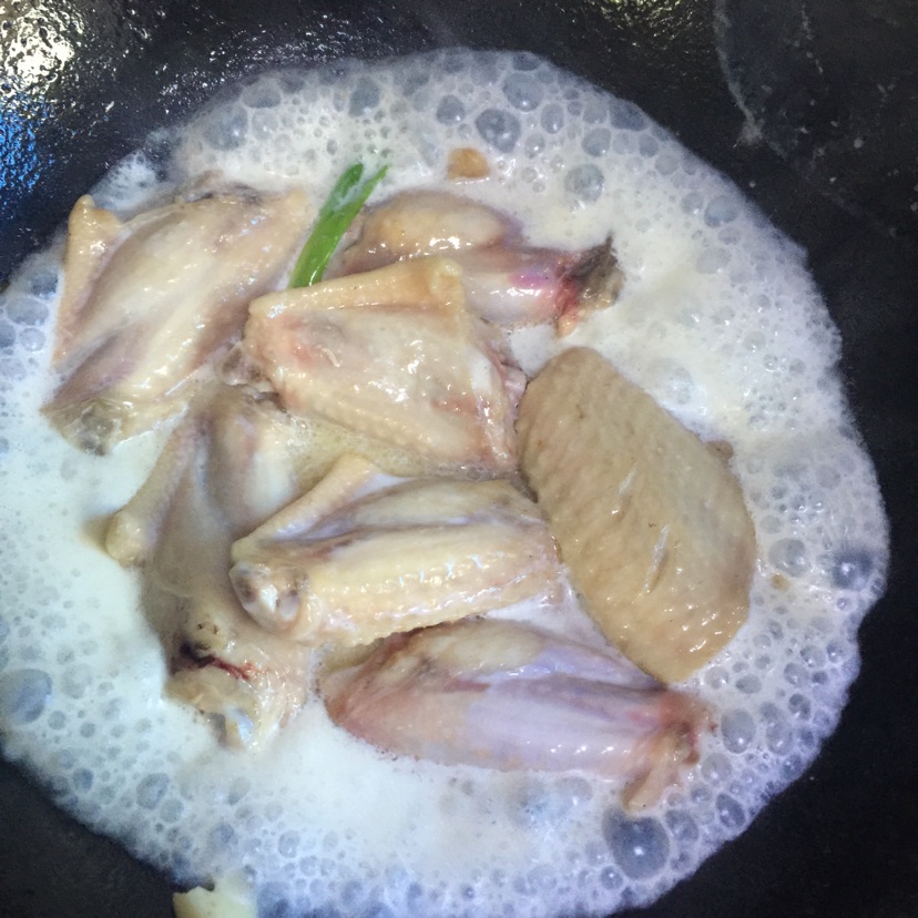 简单又超好吃的咖喱土豆鸡翅的做法图解7