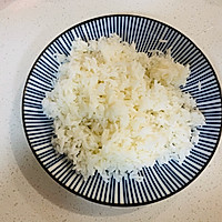 培根鸡蛋炒饭-拜托了冰箱的做法图解2