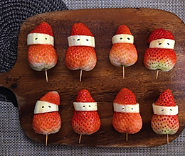 金帝集成灶美食推荐之圣诞老人冰糖葫芦的做法