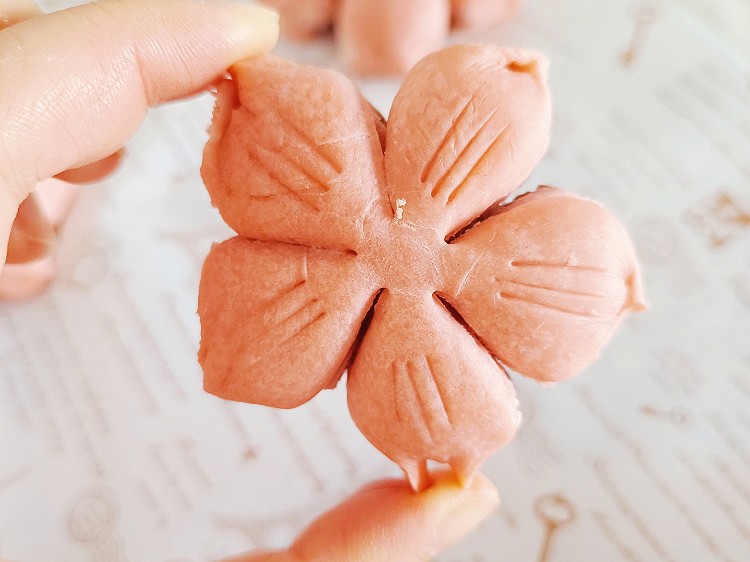 椰香桃花酥的做法